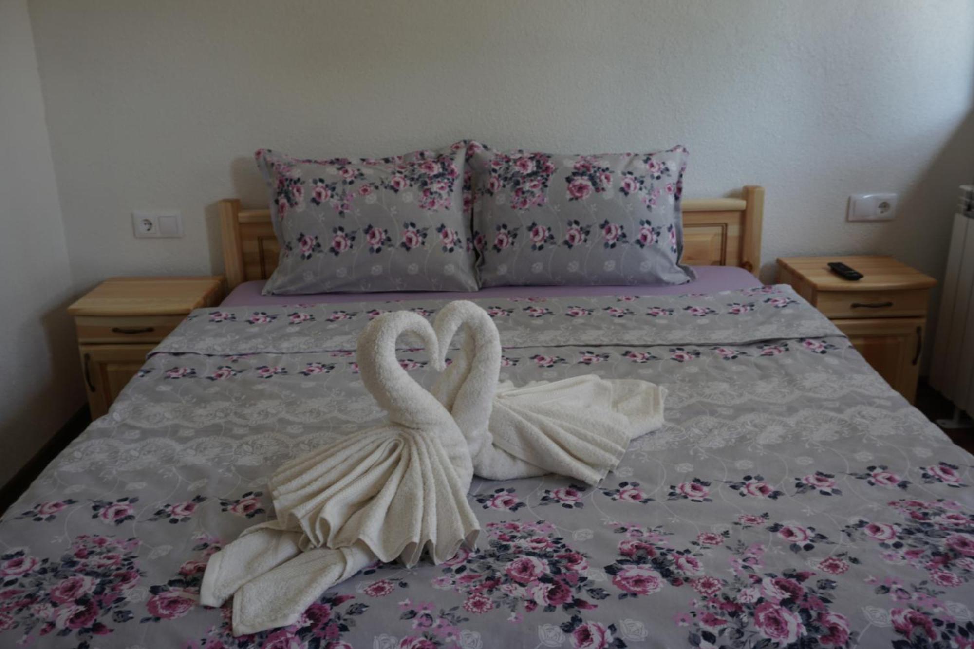 Guesthouse Juli Sapareva Banya Bagian luar foto
