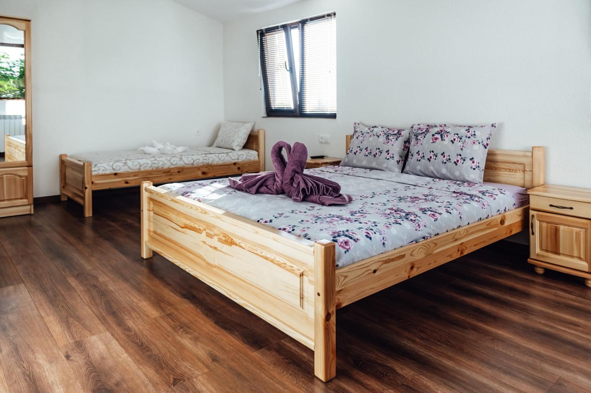 Guesthouse Juli Sapareva Banya Bagian luar foto