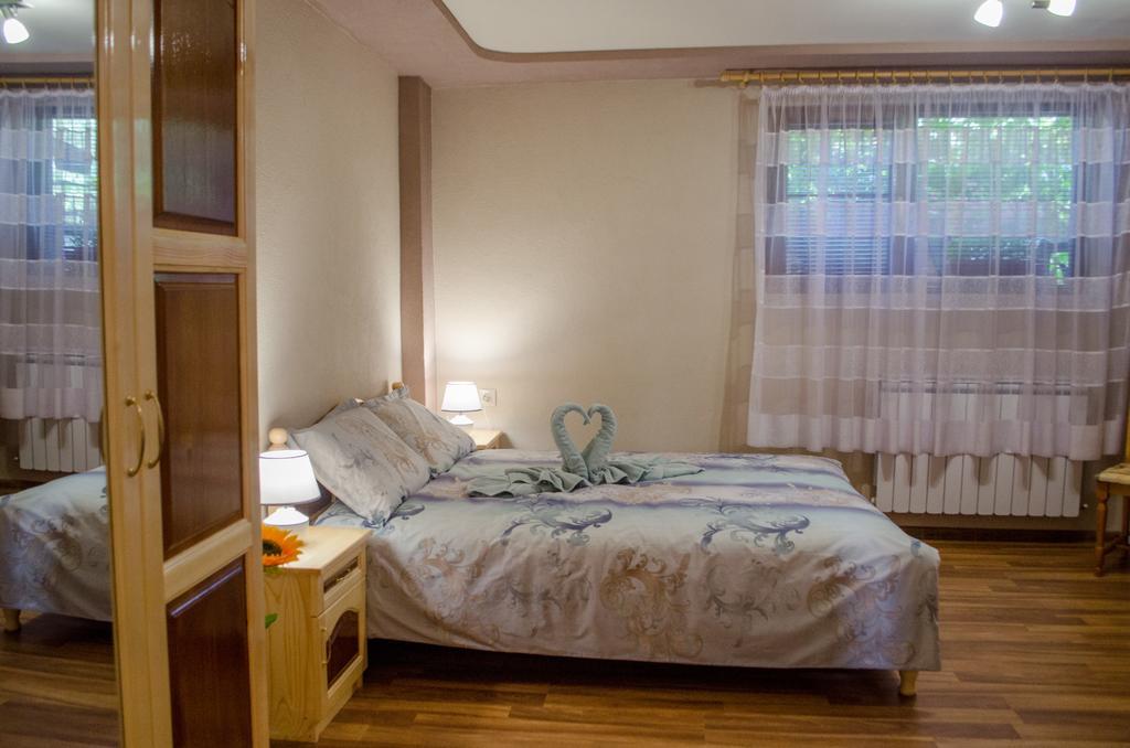Guesthouse Juli Sapareva Banya Bagian luar foto