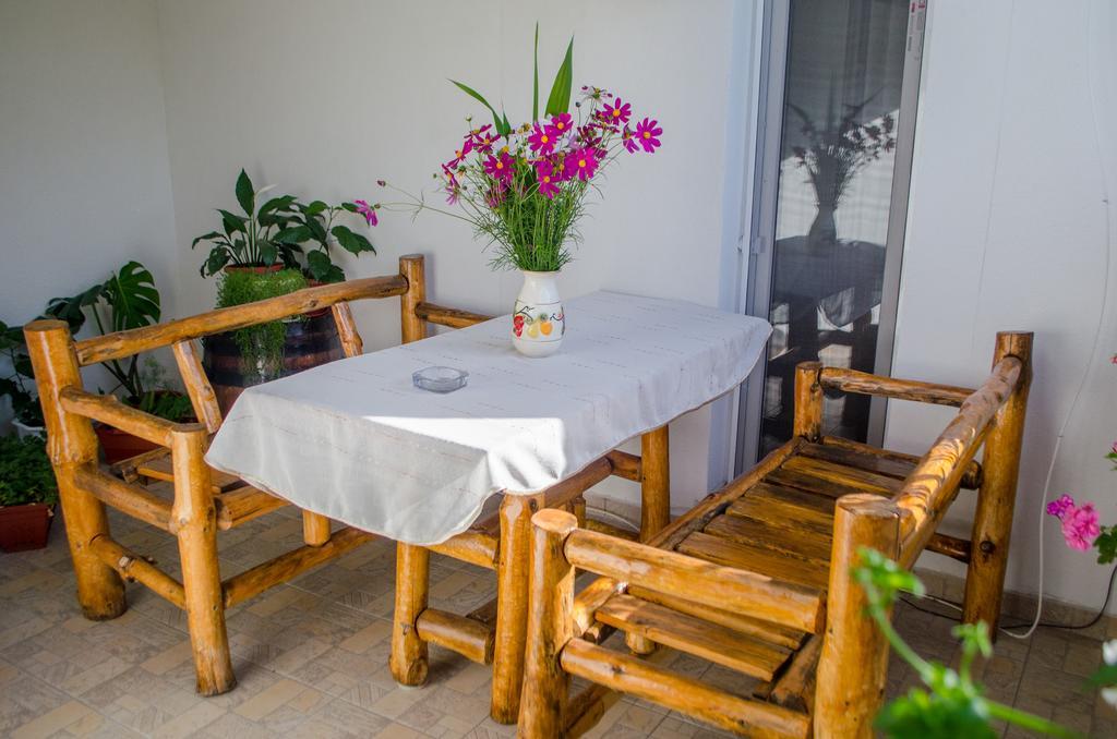 Guesthouse Juli Sapareva Banya Bagian luar foto