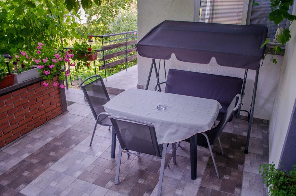 Guesthouse Juli Sapareva Banya Bagian luar foto